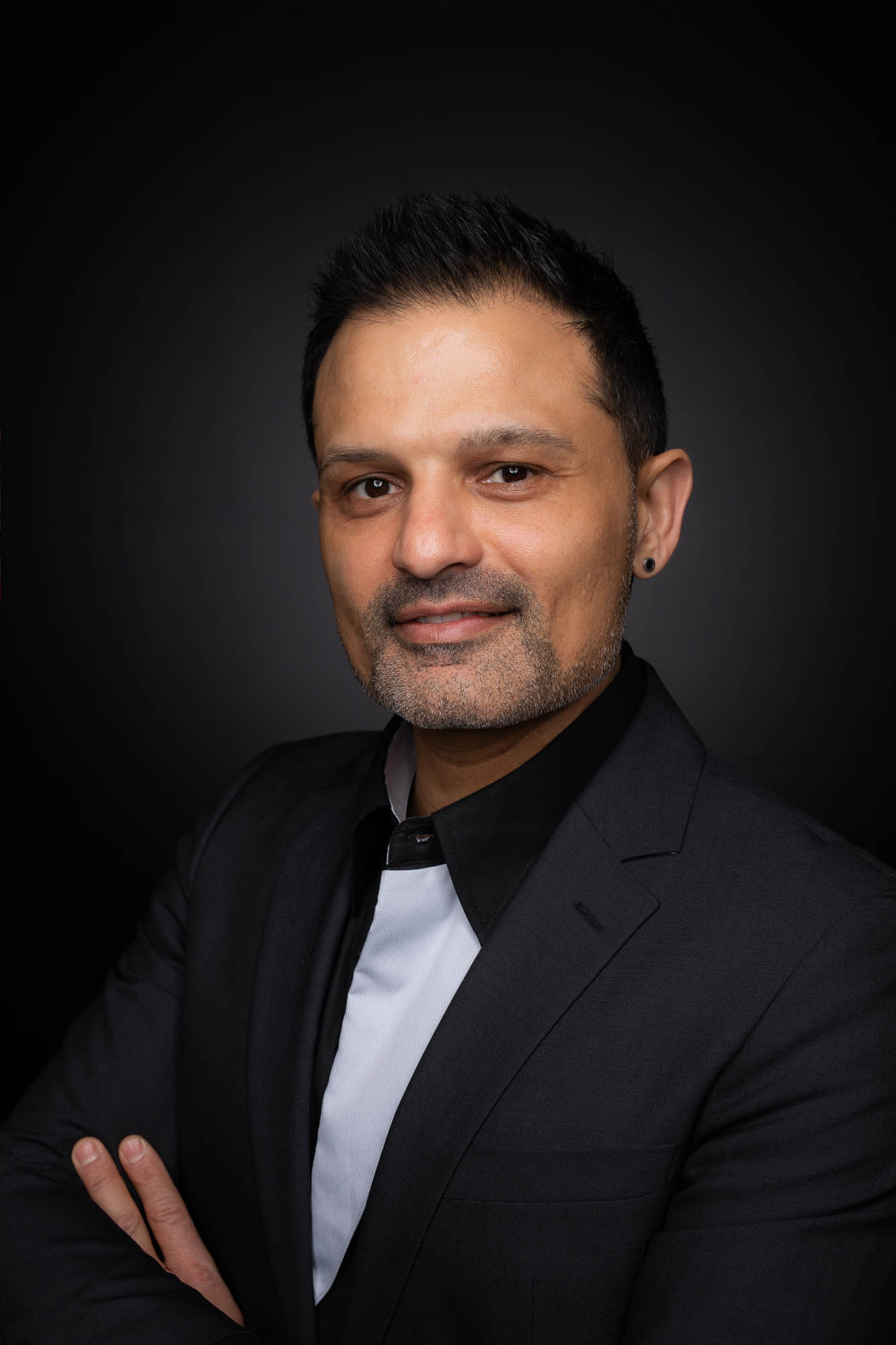 Export x3 Headshot  06164 Dez 01 2019 Headshots 2019  Miro Nicole Nadine 2